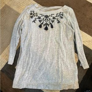 Loft embroidered tshirt